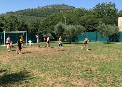 Campo estivo ragazzi dai 12 ai 14 anni -Giochi con il pallone -